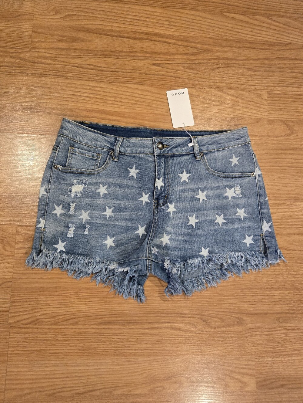 Star-Print Frayed Denim Shorts - Picture 4 of 4